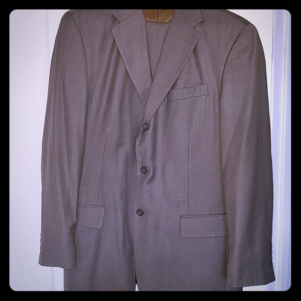 Lineage Milan-New York Suit - Picture 1 of 13